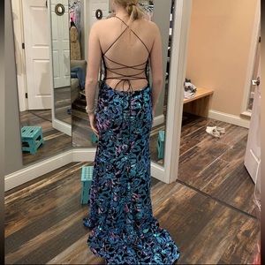 Prom Dress *Never been worn, Fits sizes 2-6